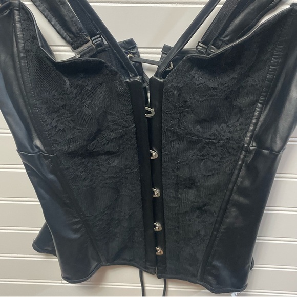 Noir Handmade Wet Look & Lace Black Corset Top Eur 40 L - Picture 2 of 16